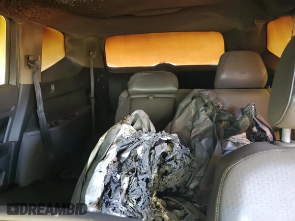 2018 Volkswagen Atlas SE z VIN 1V2KR2CA2JC508368, wystawiony jako Copart lot #45112465 z przebiegiem Nie podano mil oraz Szkoda całkowita • Salvage title. Historia ofert i sprzedaży dostępna na DreamBid. Obrazek 10.