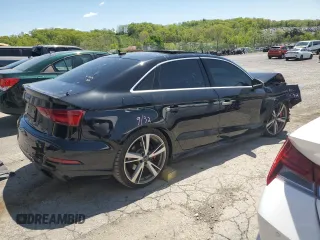 2019 Audi RS 3 z VIN WUABWGFF4KA900203, wystawiony jako Copart lot #52887714 z przebiegiem 52 793 mil mil oraz Szkody całkowita. Historia ofert i sprzedaży dostępna na DreamBid. Obrazek 3.