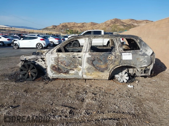 2020 Volvo XC90 Inscription with VIN YV4BR0CL4L1586881, listed as a IAAI auction lot 41437680 with Not Provided miles and . Bid and sale history available at DreamBid. Image 14.