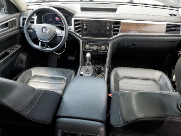 2019 Volkswagen Atlas SEL Premium z VIN 1V2NR2CA3KC603035, wystawiony jako Copart lot #60467885 z przebiegiem 97 303 mil mil oraz Szkoda całkowita • Salvage title. Historia ofert i sprzedaży dostępna na DreamBid. Obrazek 8.