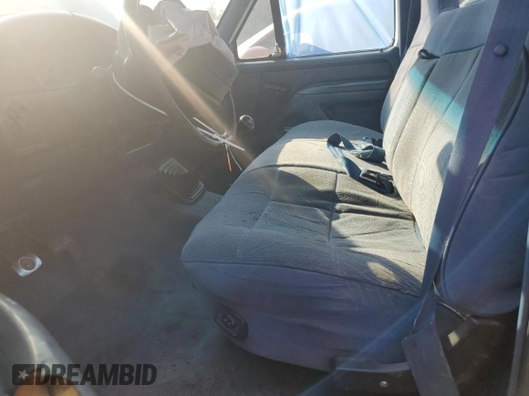 1996 Ford F-150 Special with VIN 1FTEF15Y0TNA27179, listed as a Copart auction lot 77097914 with 339,285 mi miles and Salvage Title. Bid and sale history available at carsss.com. Image 7.