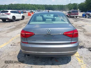 2016 Volkswagen Passat S с VIN 1VWAS7A3XGC008984, выставлен на аукционе IAAI как лот 42578188 с пробегом 167 585 миль миль и . История ставок и продаж доступна на DreamBid. Изображение 16.