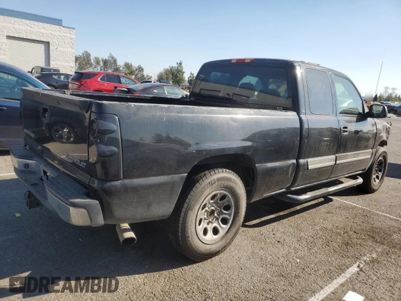 2003 Chevrolet Silverado 1500 with VIN 2GCEC19V931304082, listed as a Copart auction lot 79826594 with 230,765 mi miles and Salvage Title. Bid and sale history available at carsss.com. Image 3.