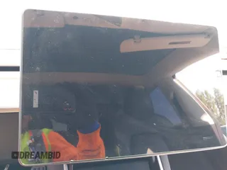 2020 Tesla Model 3 Long Range z VIN 5YJ3E1EB3LF621348, wystawiony jako IAAI lot #42121895 z przebiegiem Nie podano mil oraz . Historia ofert i sprzedaży dostępna na DreamBid. Obrazek 15.