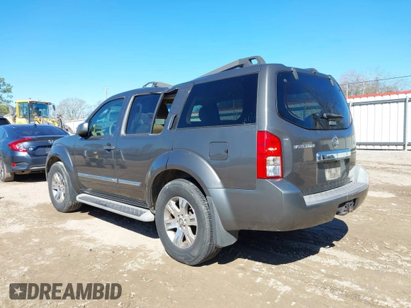 2008 Nissan Pathfinder S with VIN 5N1AR18U08C664764, listed as a IAAI auction lot 41651549 with 151,260 mi miles. Bid and sale history available at carsss.com. Image 3.
