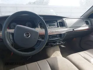 2006 Mercury Grand Marquis LS Premium z VIN 2MEFM75V96X649641, wystawiony jako IAAI lot #42315126 z przebiegiem 144 173 mil mil oraz . Historia ofert i sprzedaży dostępna na DreamBid. Obrazek 15.