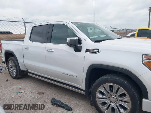 2022 GMC Sierra 1500 Denali with VIN 3GTU9FELXNG127029, listed as a IAAI auction lot 42062882 with 24,082 mi miles and . Bid and sale history available at DreamBid. Image 13.