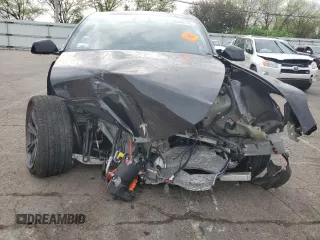 2025 Tesla Model Y Long Range z VIN 7SAYGAEE4SF260398, wystawiony jako Copart lot #54580745 z przebiegiem Nie podano mil oraz Szkoda całkowita • Salvage title. Historia ofert i sprzedaży dostępna na DreamBid. Obrazek 5.