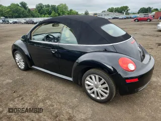 2008 Volkswagen Beetle SE with VIN 3VWRF31Y98M414685, listed as a Copart auction lot 64333685 with 30,116 mi miles and Salvage title. Bid and sale history available at DreamBid. Image 2.