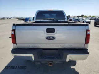 2016 Ford F-250 XLT z VIN 1FT7X2BT3GEC15494, wystawiony jako Copart lot #55179255 z przebiegiem 178 515 mil mil oraz Czysty tytuł • Clean title. Historia ofert i sprzedaży dostępna na DreamBid. Obrazek 6.