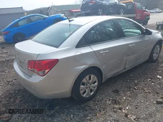 2014 Chevrolet Cruze LS with VIN 1G1PA5SH3E7178262, listed as a IAAI auction lot 42001205 with 159,174 mi miles and . Bid and sale history available at DreamBid. Image 4.