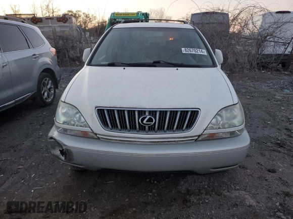 2002 Lexus RX 300 with VIN JTJGF10U820137256, listed as a Copart auction lot 82670214 with 0 mi miles and Clean Title. Bid and sale history available at carsss.com. Image 5.