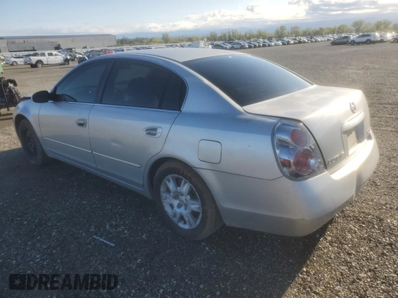 2005 Nissan Altima 2.5 S with VIN 1N4AL11D65C140374, listed as a Copart auction lot 50386645 with 266,260 mi miles and Salvage Title. Bid and sale history available at carsss.com. Image 2.