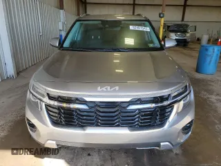 2025 Kia Seltos EX z VIN KNDERCAA3S7738051, wystawiony jako Copart lot #52481545 z przebiegiem 2 106 mil mil oraz Szkoda całkowita • Salvage title. Historia ofert i sprzedaży dostępna na DreamBid. Obrazek 5.