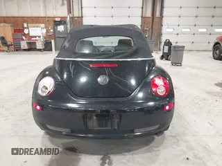 2007 Volkswagen Beetle with VIN 3VWRG31Y47M402407, listed as a IAAI auction lot 41719012 with 67,540 mi miles and . Bid and sale history available at DreamBid. Image 16.