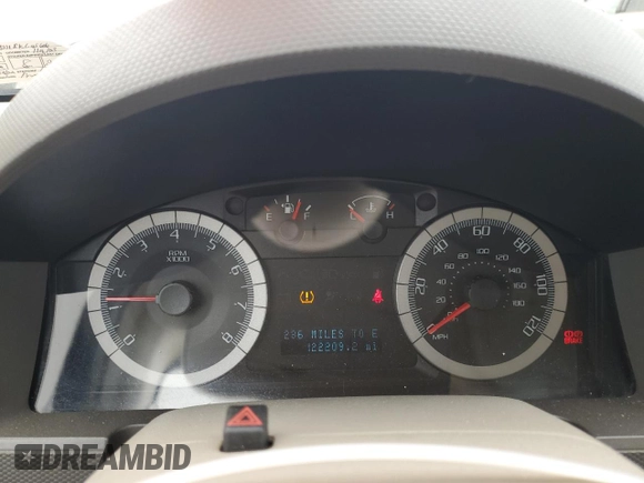 2008 Ford Escape XLT с VIN 1FMCU93118KC45606, выставлен на аукционе Copart как лот 58634705 с пробегом 122 209 миль миль и Списание • Salvage title. История ставок и продаж доступна на DreamBid. Изображение 9.