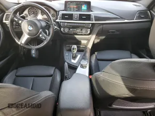 2017 BMW 3 Series 340i xDrive with VIN WBA8B7G38HNU37620, listed as a Copart auction lot 84096854 with 46,940 mi miles and Salvage title. Bid and sale history available at DreamBid. Image 8.