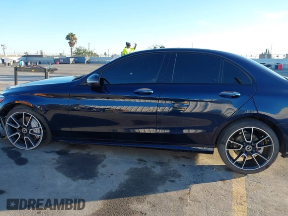 2020 Mercedes-Benz C 300 with VIN W1KWF8DB0LR566247, listed as a IAAI auction lot 40935203 with 29,543 mi miles and . Bid and sale history available at carsss.com. Image 14.