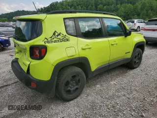 2017 Jeep Renegade Sport with VIN ZACCJBAB2HPG05598, listed as a Copart auction lot 58497165 with 74,596 mi miles and Salvage title. Bid and sale history available at DreamBid. Image 3.