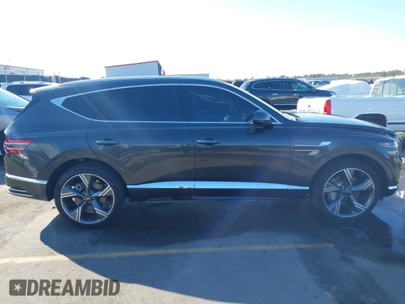 2025 Genesis GV80 Prestige with VIN KMUHEESC9SU247860, listed as a IAAI auction lot 41384609 with 1,819 mi miles and . Bid and sale history available at DreamBid. Image 13.