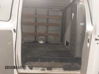 2012 Ford Econoline Cargo Recreational with VIN 1FTNE2EW4CDB03757, listed as a IAAI auction lot 42072612 with 147,153 mi miles. Bid and sale history available at carsss.com. Image 8.