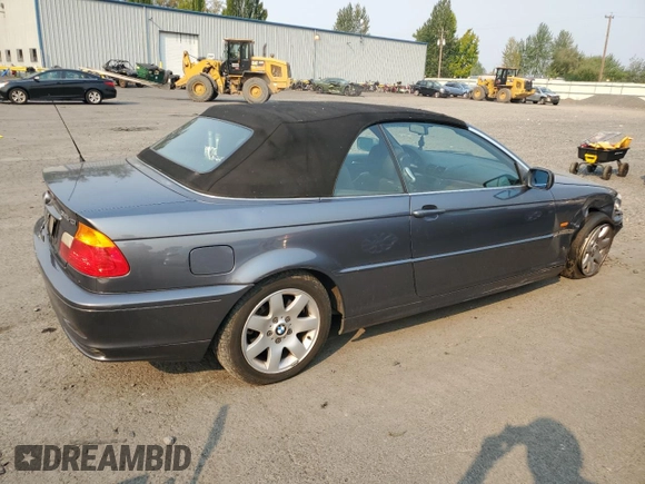 2003 BMW 3 Series 325Ci with VIN WBABS33413PG92865, listed as a Copart auction lot 70243054 with 191,297 mi miles and Salvage Title. Bid and sale history available at carsss.com. Image 3.