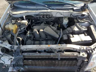 2007 Mercury Mariner Premier z VIN 4M2CU97137KJ19304, wystawiony jako Copart lot #46072225 z przebiegiem 175 829 mil mil oraz Szkoda całkowita • Salvage title. Historia ofert i sprzedaży dostępna na DreamBid. Obrazek 12.