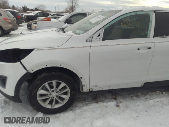 2018 Kia Sorento LX with VIN 5XYPGDA34JG404831, listed as a IAAI auction lot 41649771 with 81,819 mi miles. Bid and sale history available at carsss.com. Image 6.