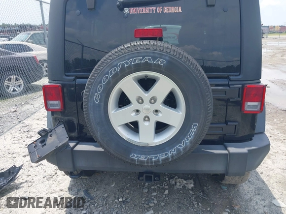2017 Jeep Wrangler Unlimited Sport with VIN 1C4BJWDG6HL699547, listed as a IAAI auction lot 42652658 with 89,286 mi miles and . Bid and sale history available at DreamBid. Image 16.
