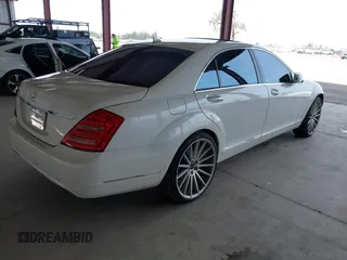 2011 Mercedes-Benz S-Class S 550 with VIN WDDNG7BBXBA366494, listed as a IAAI auction lot 41651356 with 168,618 mi miles. Bid and sale history available at carsss.com. Image 4.