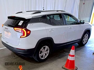 2022 GMC Terrain SLE z VIN 3GKALMEV9NL212210, wystawiony jako IAAI lot #42569102 z przebiegiem 71 097 mil mil oraz . Historia ofert i sprzedaży dostępna na DreamBid. Obrazek 22.