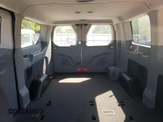 2015 Ford Transit XL с VIN 1FMZK1YM5FKA84940, выставлен на аукционе Copart как лот 62647065 с пробегом 61 123 миль миль и Чистый • Clean title. История ставок и продаж доступна на DreamBid. Изображение 10.