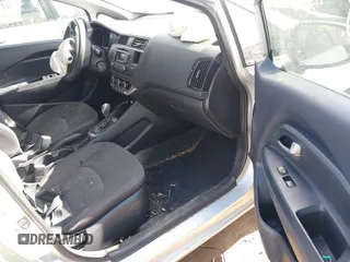 2013 Kia Rio LX with VIN KNADM4A37D6135384, listed as a IAAI auction lot 41740058 with 166,866 mi miles. Bid and sale history available at carsss.com. Image 5.