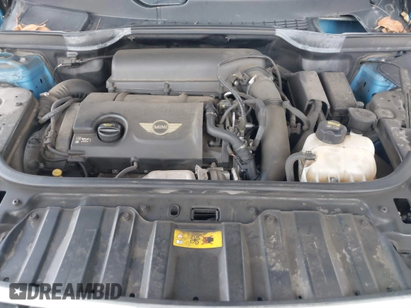 2016 MINI Countryman S with VIN WMWZC3C55GWT09717, listed as a IAAI auction lot 38404631 with 46,016 mi miles and . Bid and sale history available at DreamBid. Image 10.