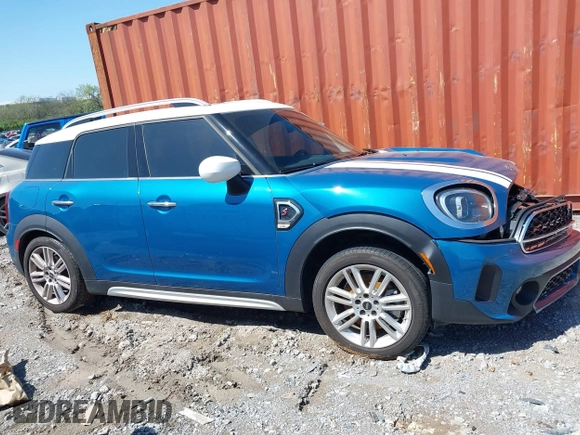 2024 MINI Countryman Cooper S with VIN WMZ53BR06R3S07175, listed as a IAAI auction lot 41974692 with 16,827 mi miles. Bid and sale history available at carsss.com. Image 13.