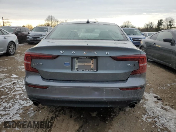2021 Volvo S60 Momentum with VIN 7JRA22TK3MG080934, listed as a Copart auction lot 38539594 with 58,105 mi miles. Bid and sale history available at carsss.com. Image 6.