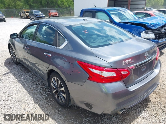 2016 Nissan Altima SR with VIN 1N4AL3AP2GC134676, listed as a IAAI auction lot 42029805 with 185,603 mi miles and . Bid and sale history available at DreamBid. Image 3.