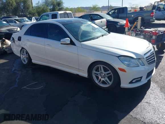 2011 Mercedes-Benz E-Class E 350 Luxury with VIN WDDHF5GB4BA452946, listed as a IAAI auction lot 42090168 with 121,943 mi miles. Bid and sale history available at carsss.com. Image 1.