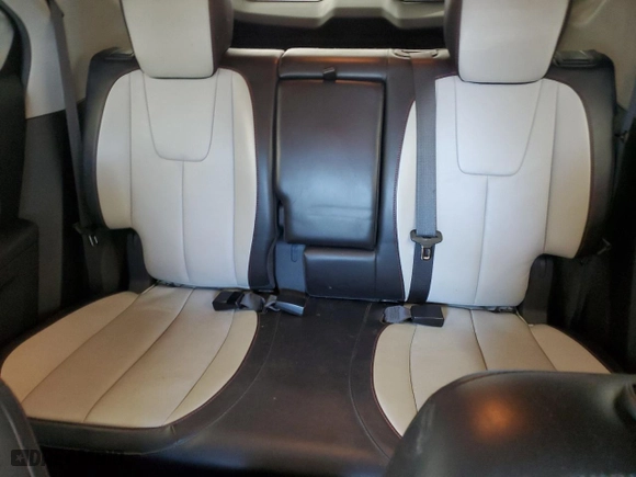 2011 Chevrolet Equinox LT w/2LT with VIN 2CNALPEC9B6475935, listed as a Copart auction lot 46810585 with 164,142 mi miles and Salvage Title. Bid and sale history available at carsss.com. Image 10.