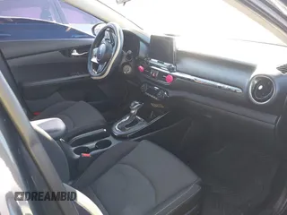 2019 Kia Forte S with VIN 3KPF34AD3KE114076, listed as a IAAI auction lot 41130841 with 159,321 mi miles and . Bid and sale history available at carsss.com. Image 5.