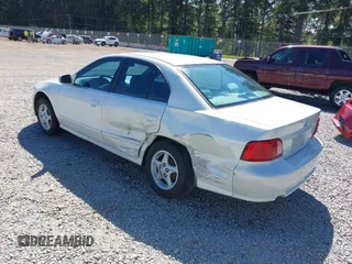 2003 Mitsubishi Galant ES z VIN 4A3AA46G63E162393, wystawiony jako IAAI lot #42184544 z przebiegiem 137 780 mil mil oraz . Historia ofert i sprzedaży dostępna na DreamBid. Obrazek 3.