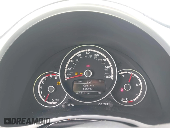 2013 Volkswagen Beetle 2.5L z VIN 3VW5P7AT9DM825439, wystawiony jako IAAI lot #41760907 z przebiegiem 53 649 mil mil oraz . Historia ofert i sprzedaży dostępna na DreamBid. Obrazek 7.