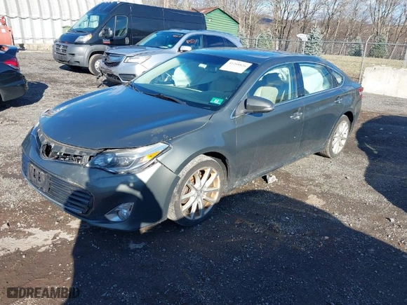 2013 Toyota Avalon XLE with VIN 4T1BK1EB3DU072503, listed as a IAAI auction lot 41208826 with 171,383 mi miles. Bid and sale history available at carsss.com. Image 2.