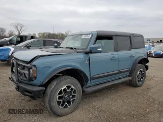 2023 Ford Bronco z VIN 1FMEE5BP0PLA97607, wystawiony jako Copart lot #53520545 z przebiegiem 58 921 mil mil oraz Szkody całkowita. Historia ofert i sprzedaży dostępna na DreamBid. Obrazek 1.