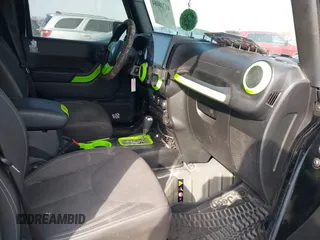2017 Jeep Wrangler Unlimited Sahara with VIN 1C4BJWEG5HL520140, listed as a IAAI auction lot 41708084 with 74,906 mi miles. Bid and sale history available at carsss.com. Image 5.