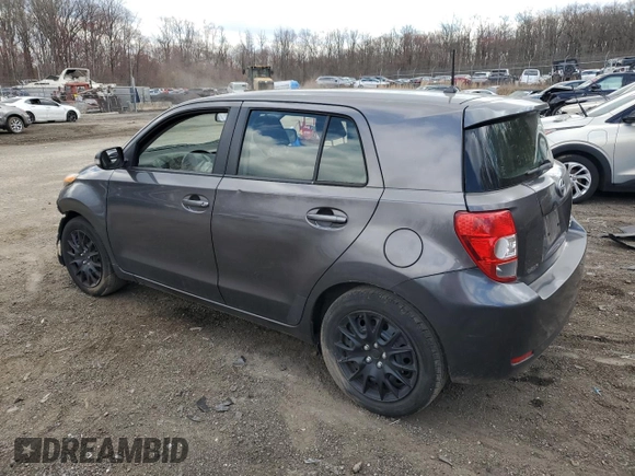 2013 Scion xD z VIN JTKKUPB47D1033754, wystawiony jako Copart lot #47550315 z przebiegiem 86 447 mil mil oraz Szkoda całkowita • Salvage title. Historia ofert i sprzedaży dostępna na DreamBid. Obrazek 2.