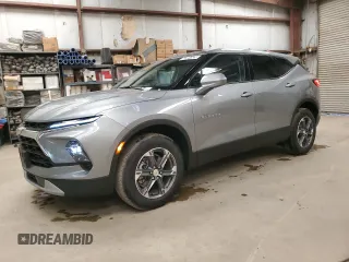 2025 Chevrolet Blazer LT z VIN 3GNKBCR48SS157367, wystawiony jako Copart lot #55997525 z przebiegiem 3321 mil mil oraz Tytuł czysty. Historia ofert i sprzedaży dostępna na DreamBid. Obrazek 1.
