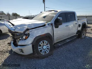 2020 GMC Sierra 2500HD Denali with VIN 1GT49REY1LF209940, listed as a Copart auction lot 46093565 with 104,135 mi miles and Salvage Title. Bid and sale history available at carsss.com. Image 1.