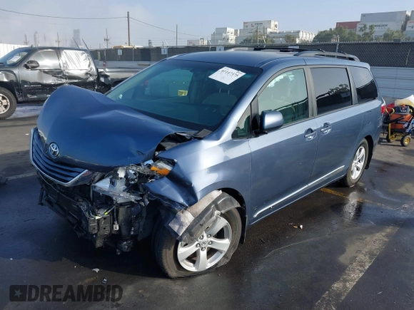 2017 Toyota Sienna LE Auto Access Seat with VIN 5TDKZ3DC7HS875279, listed as a IAAI auction lot 41147375 with 59,837 mi miles and . Bid and sale history available at DreamBid. Image 18.