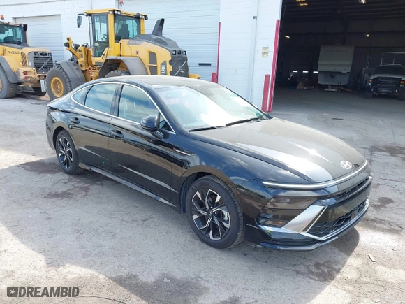 2025 Hyundai Sonata SEL with VIN KMHL64JA0SA456471, listed as a IAAI auction lot 42113856 with 3,613 mi miles. Bid and sale history available at carsss.com. Image 1.